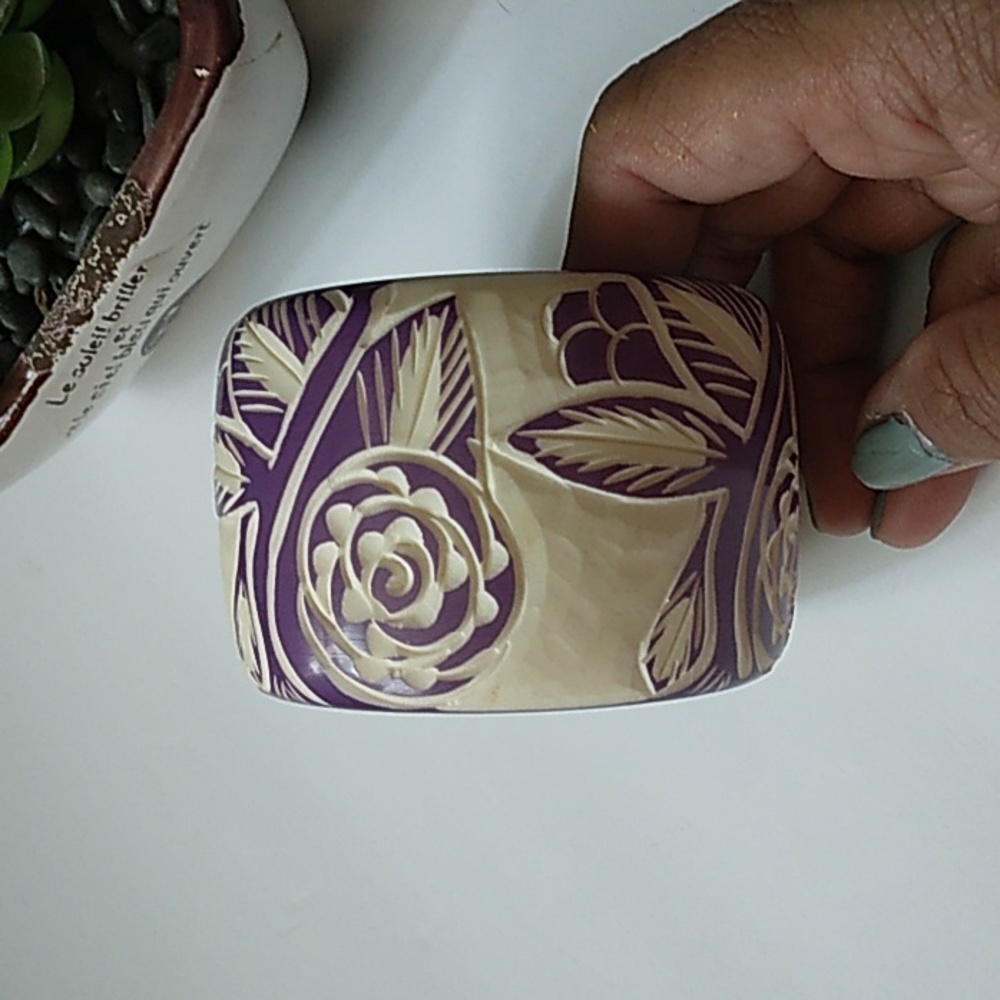 Wide 80's bangle